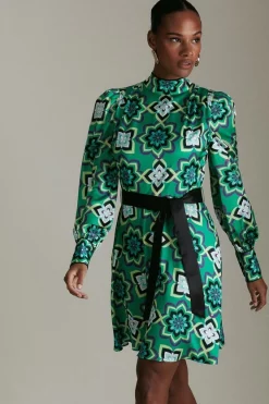 Best reviews of ⌛ Karen Millen Tile Print Satin Woven Mini 👗 Dress - green 🌟