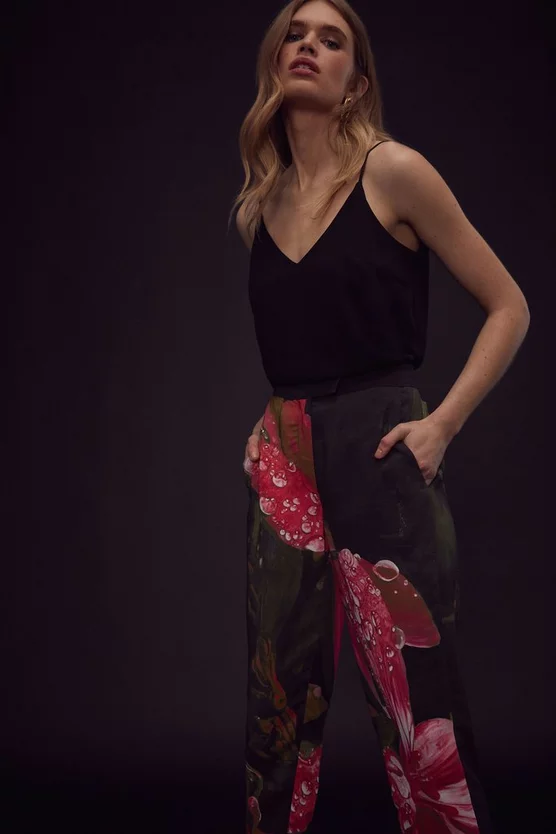 Promo ๐ Karen Millen Shadow Crepe Soft Woven Trouser - floral ๐ 4 Promo ๐ Karen Millen Shadow Crepe Soft Woven Trouser - floral ๐ - Image 2