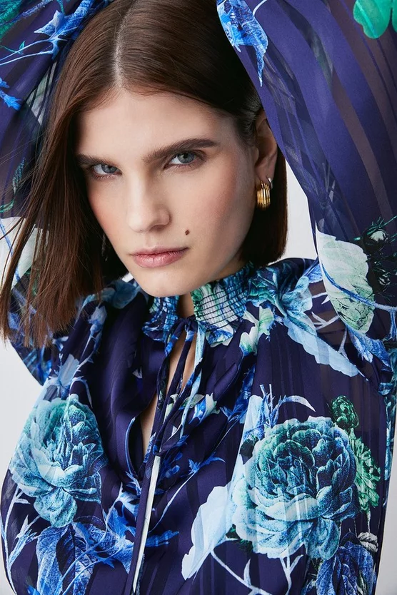 Flash Sale 🌟 Karen Millen Floral Shirred Detail Woven Maxi 👗 Dress - blue 🎁 7 Flash Sale 🌟 Karen Millen Floral Shirred Detail Woven Maxi 👗 Dress - blue 🎁 - Image 5