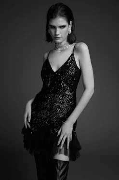 Best reviews of ✔️ Karen Millen Sequin And Lace Mini 👗 Dress With Tulle 👗 Skirt - black ✔️ -Occasionwear Popular Store womens black sequin and lace mini dress with tulle skirt