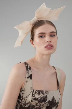Flash Sale 😍 Karen Millen Sinnamay Bow Headband Fascinator ✨ -Occasionwear Popular Store womens green sinnamay bow headband fascinator 2